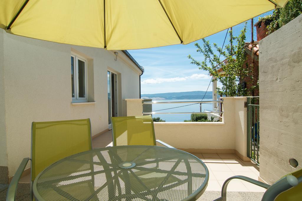 Apartments Villa Stari Koko Omiš Esterno foto