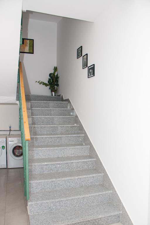 Apartments Villa Stari Koko Omiš Esterno foto