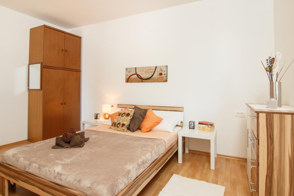 Apartments Villa Stari Koko Omiš Esterno foto