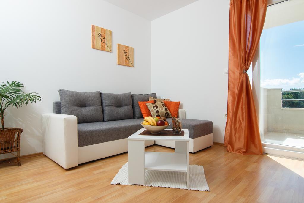 Apartments Villa Stari Koko Omiš Esterno foto